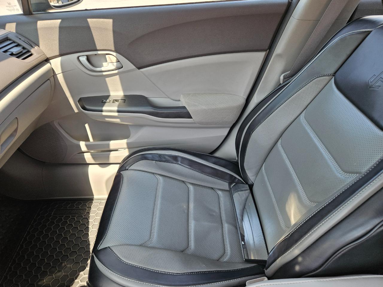 Honda Civic Sdn 4dr Auto LX 2012