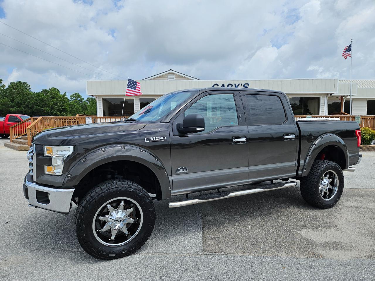 Ford F-150 4WD SuperCrew 145" XLT 2016