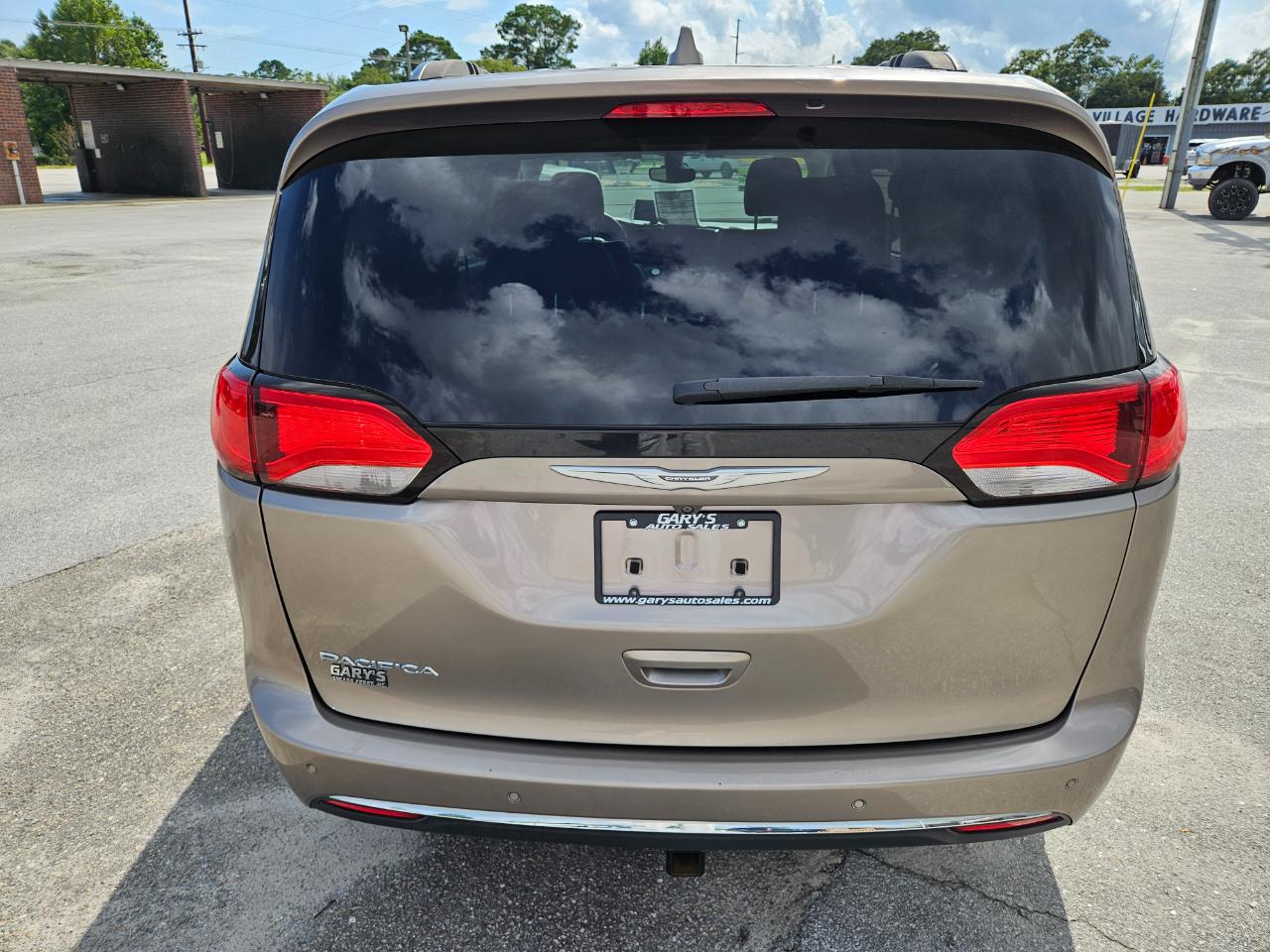 Chrysler Pacifica Touring-L FWD 2017