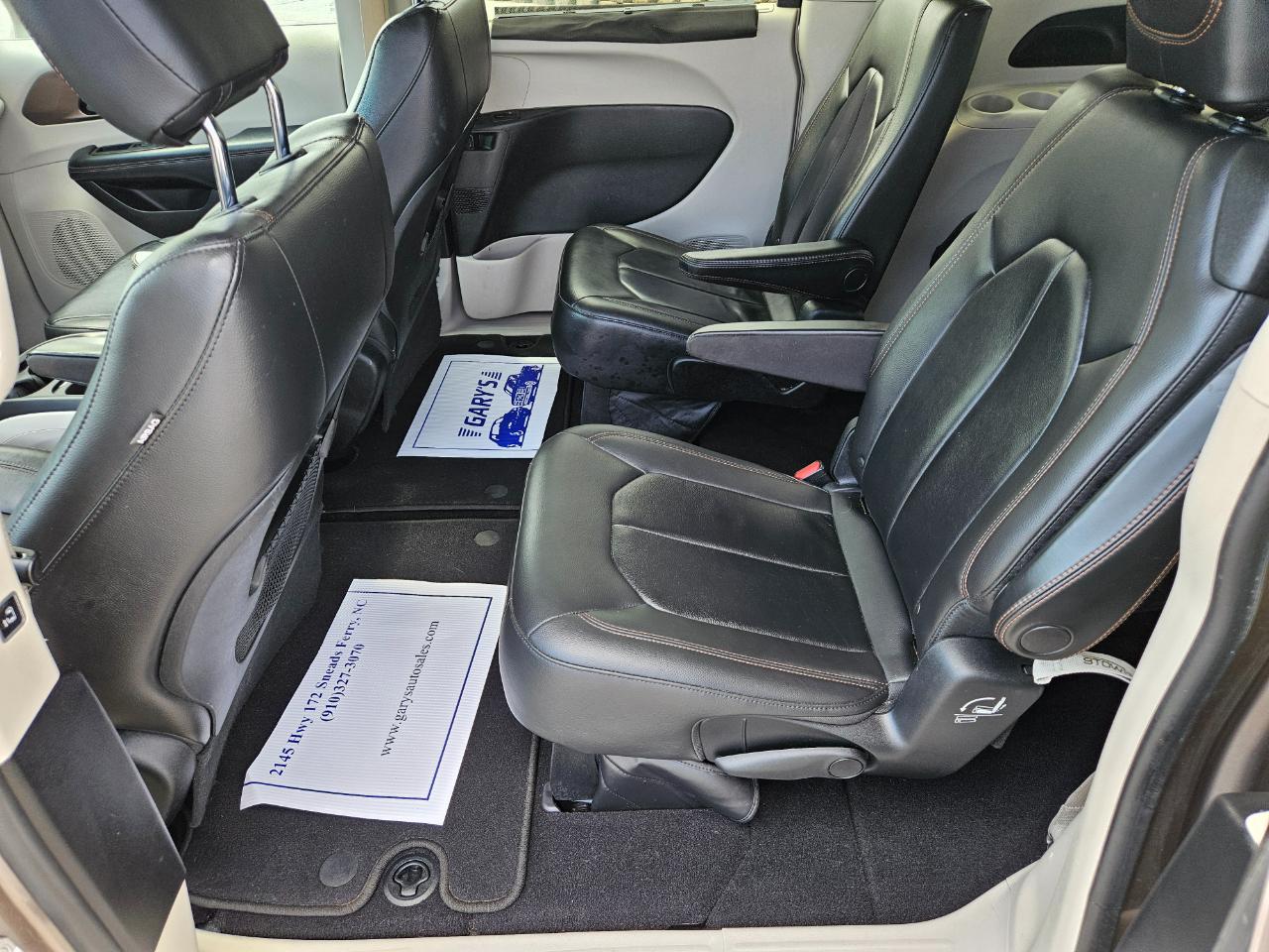 Chrysler Pacifica Touring-L FWD 2017