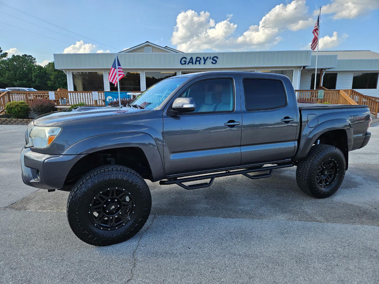 Toyota Tacoma 4WD Double Cab V6 AT (Natl) 2014