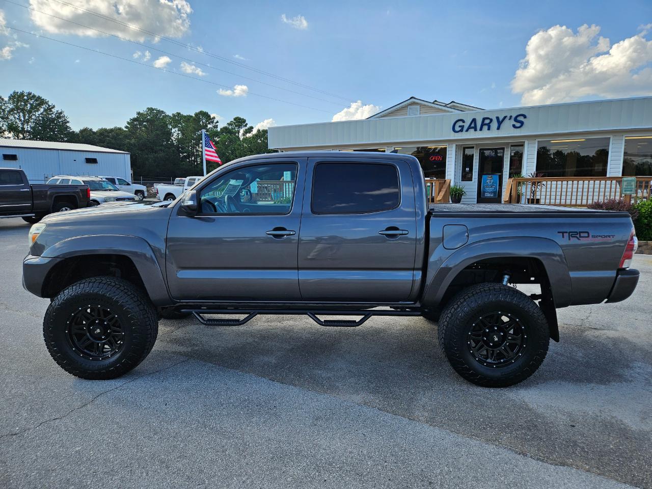 Toyota Tacoma 4WD Double Cab V6 AT (Natl) 2014