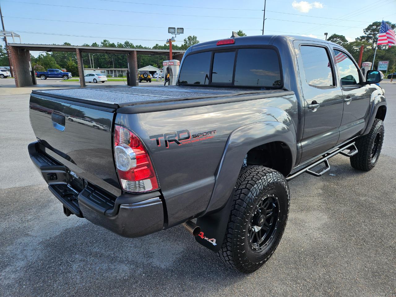 Toyota Tacoma 4WD Double Cab V6 AT (Natl) 2014