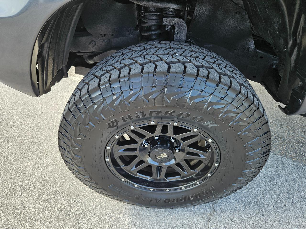 Toyota Tacoma 4WD Double Cab V6 AT (Natl) 2014