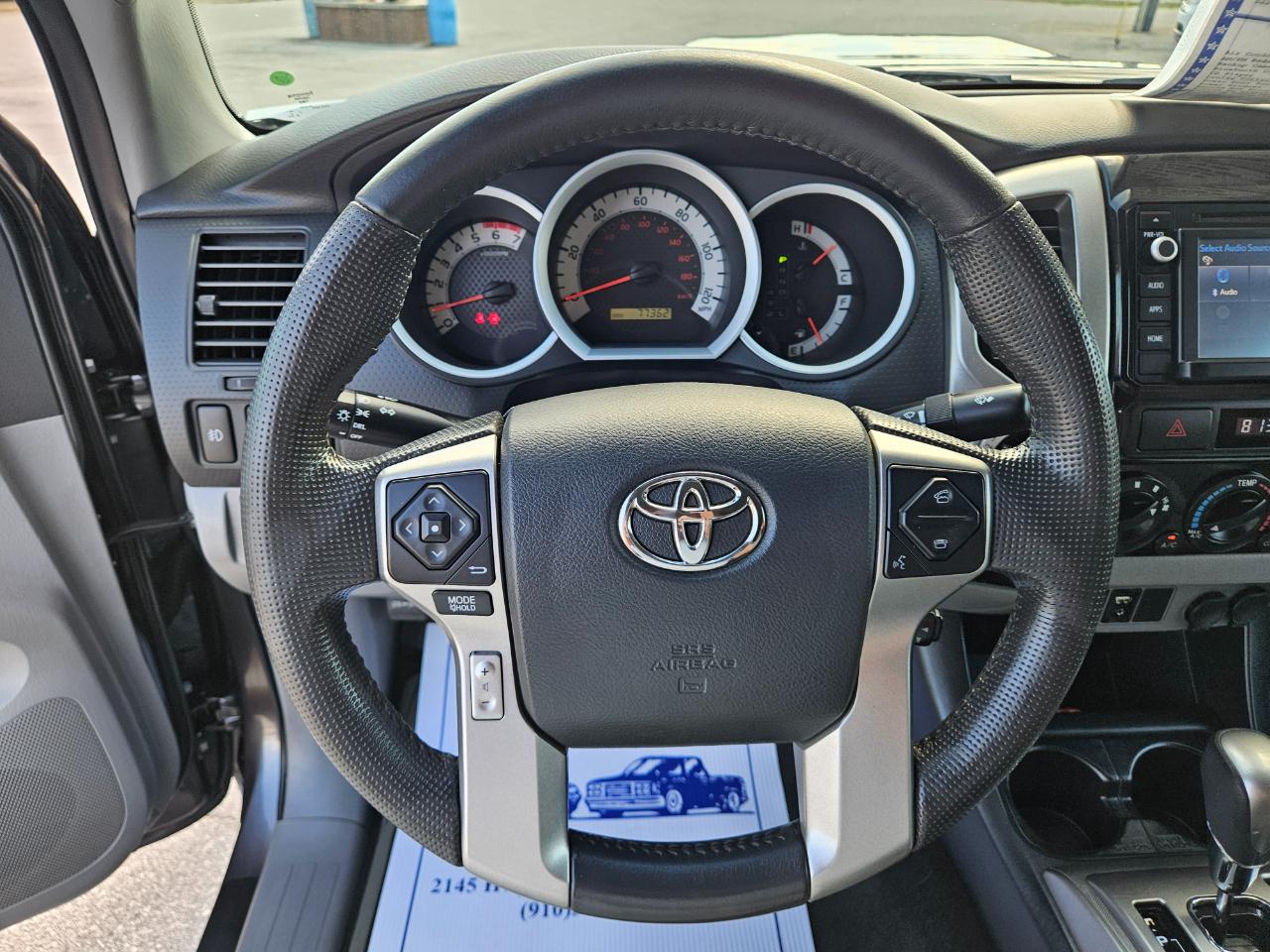 Toyota Tacoma 4WD Double Cab V6 AT (Natl) 2014