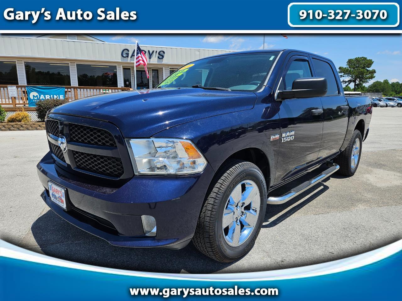 2016 RAM 1500 4WD Crew Cab 140.5" Express