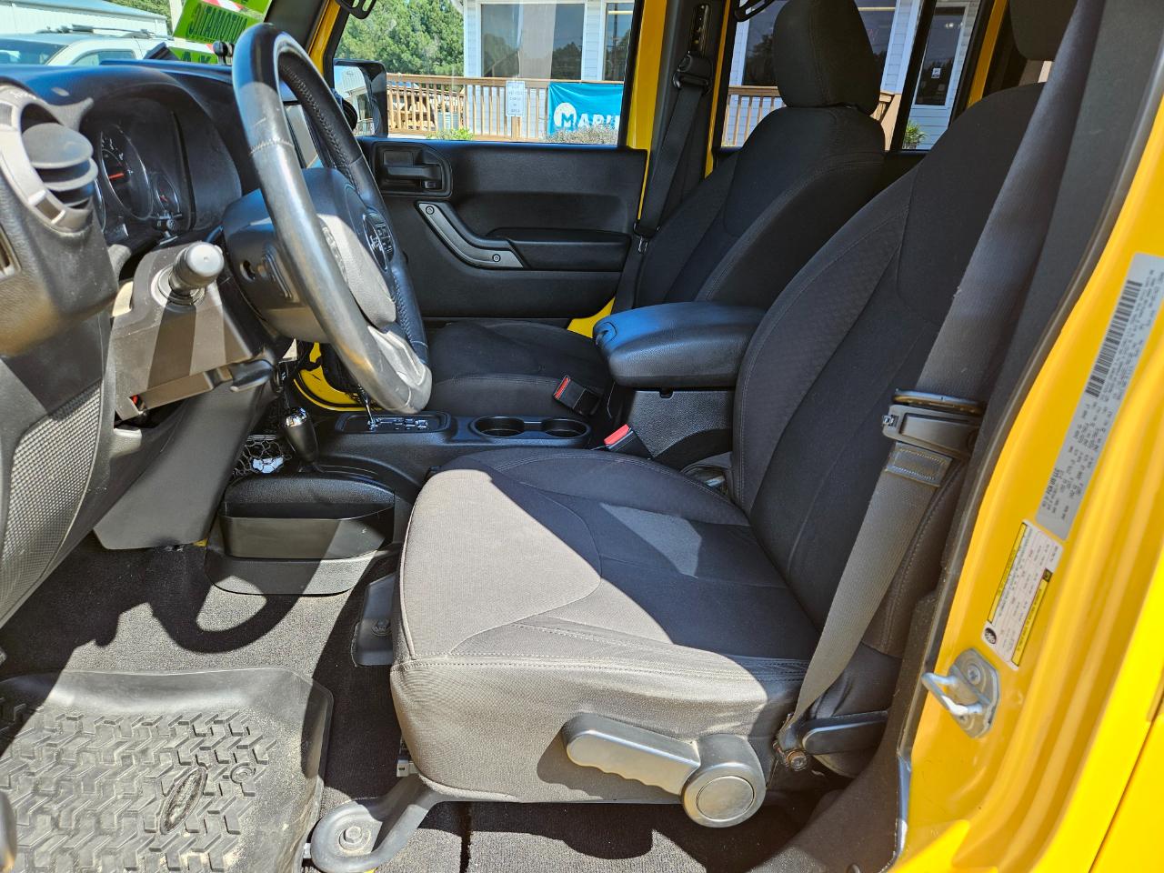 Jeep Wrangler Unlimited 4WD 4dr Sport 2015