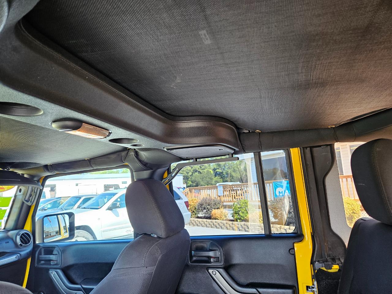 Jeep Wrangler Unlimited 4WD 4dr Sport 2015