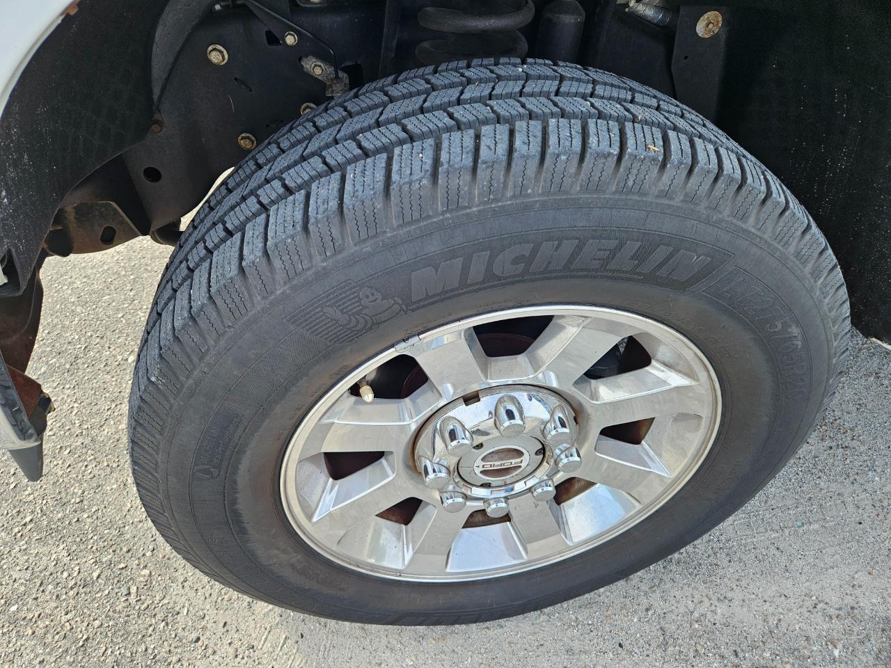 Ford Super Duty F-250 Crew Cab 156" Lariat 4WD 2008