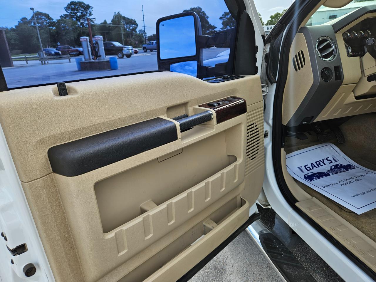 Ford Super Duty F-250 Crew Cab 156" Lariat 4WD 2008