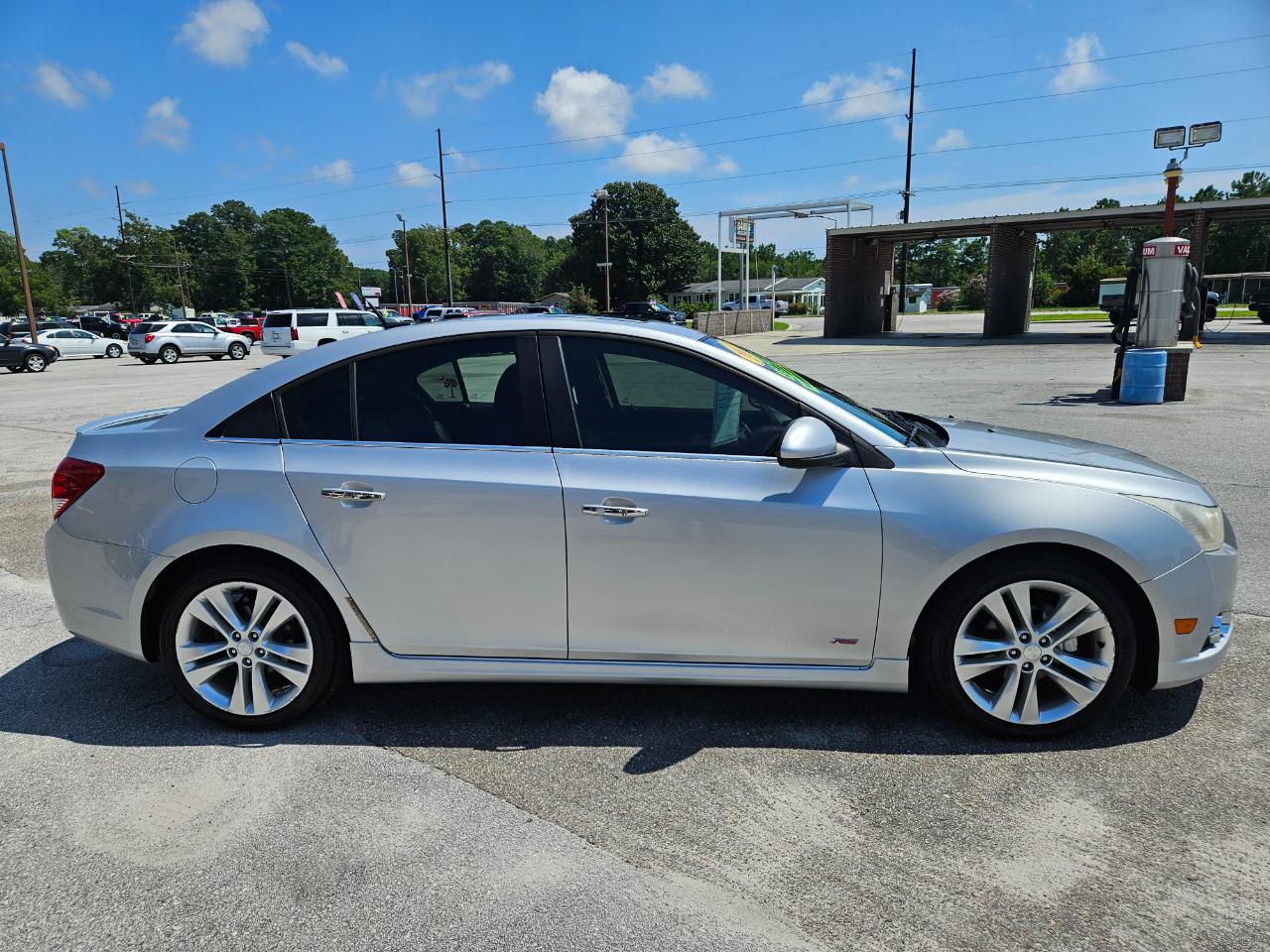 Chevrolet Cruze 4dr Sdn LTZ 2012