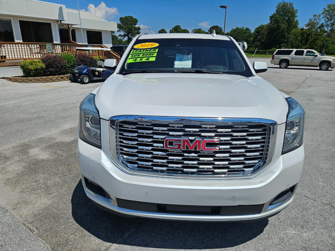 GMC Yukon 4WD 4dr Denali 2019
