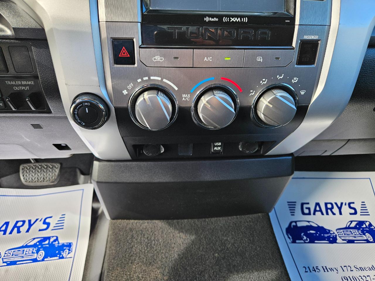 Toyota Tundra 4WD Truck Dbl LB 5.7L V8 6-Spd AT SR5 (Natl) 2016