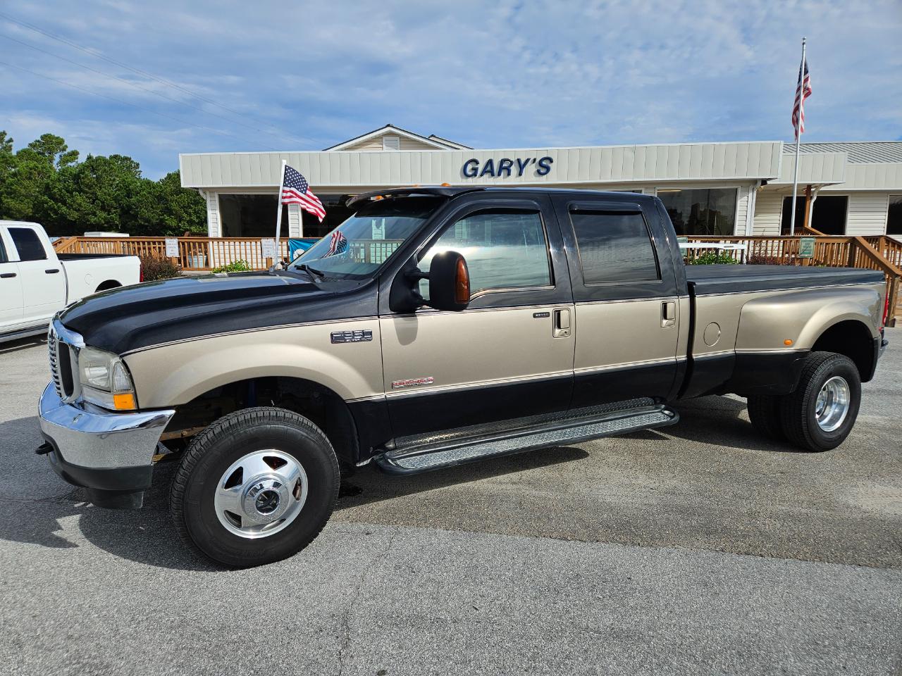 Ford Super Duty F-350 DRW Crew Cab 172" Lariat 4WD 2004