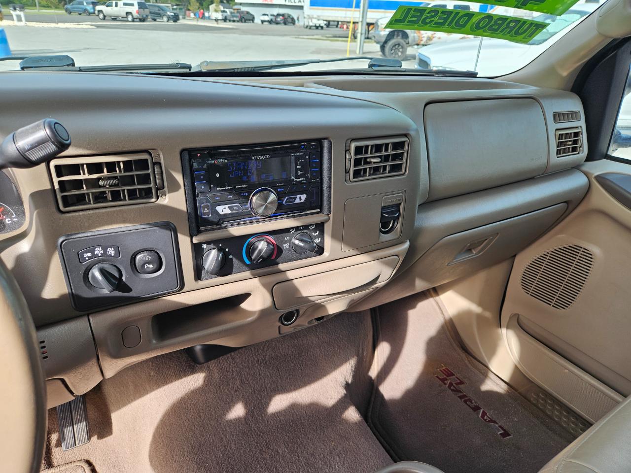 Ford Super Duty F-350 DRW Crew Cab 172" Lariat 4WD 2004