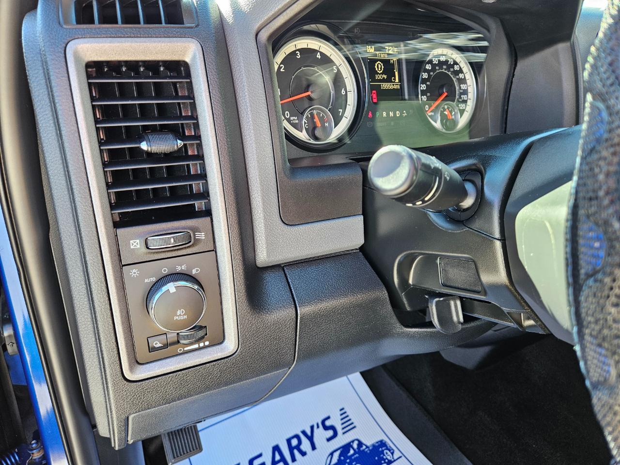 RAM 1500 Express 4x4 Crew Cab 5'7" Box 2018