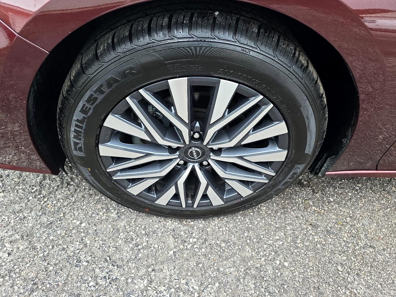 Nissan Altima 2.5 SV 2024