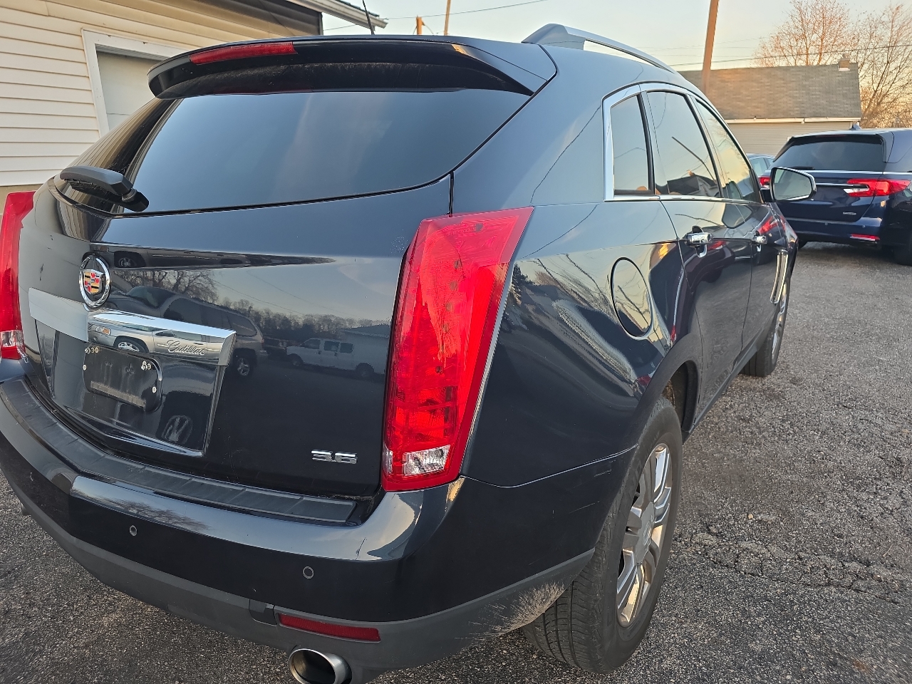 Cadillac SRX FWD 4dr Luxury Collection 2016