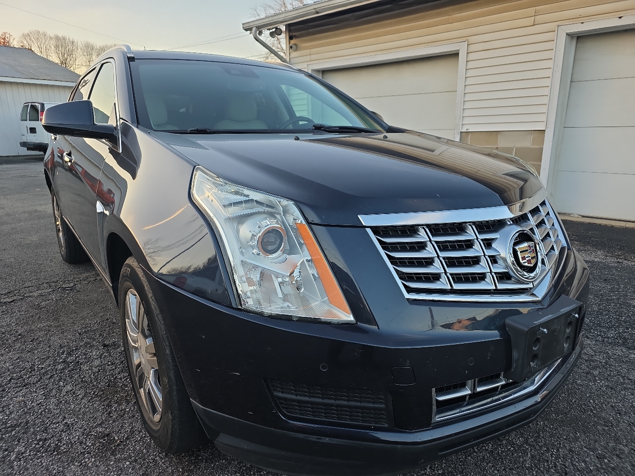 Cadillac SRX FWD 4dr Luxury Collection 2016