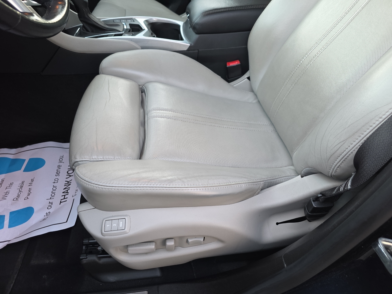 Cadillac SRX FWD 4dr Luxury Collection 2016