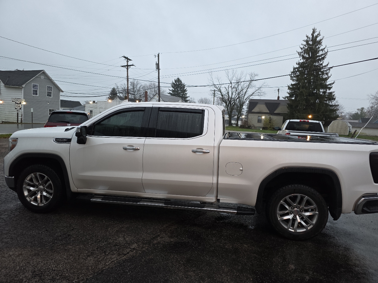 GMC Sierra 1500 4WD Crew Cab 157" SLT 2020