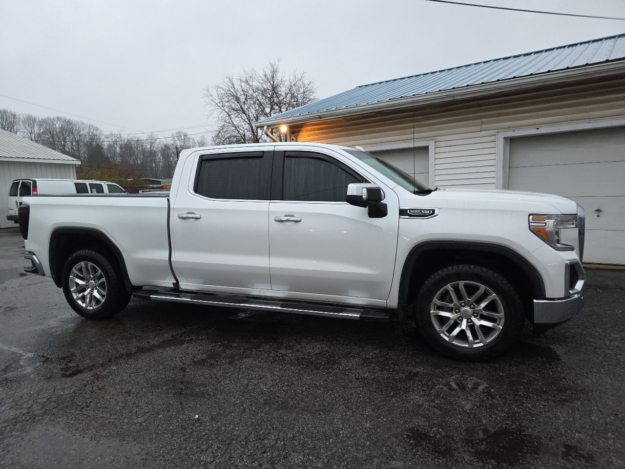GMC Sierra 1500 4WD Crew Cab 157" SLT 2020