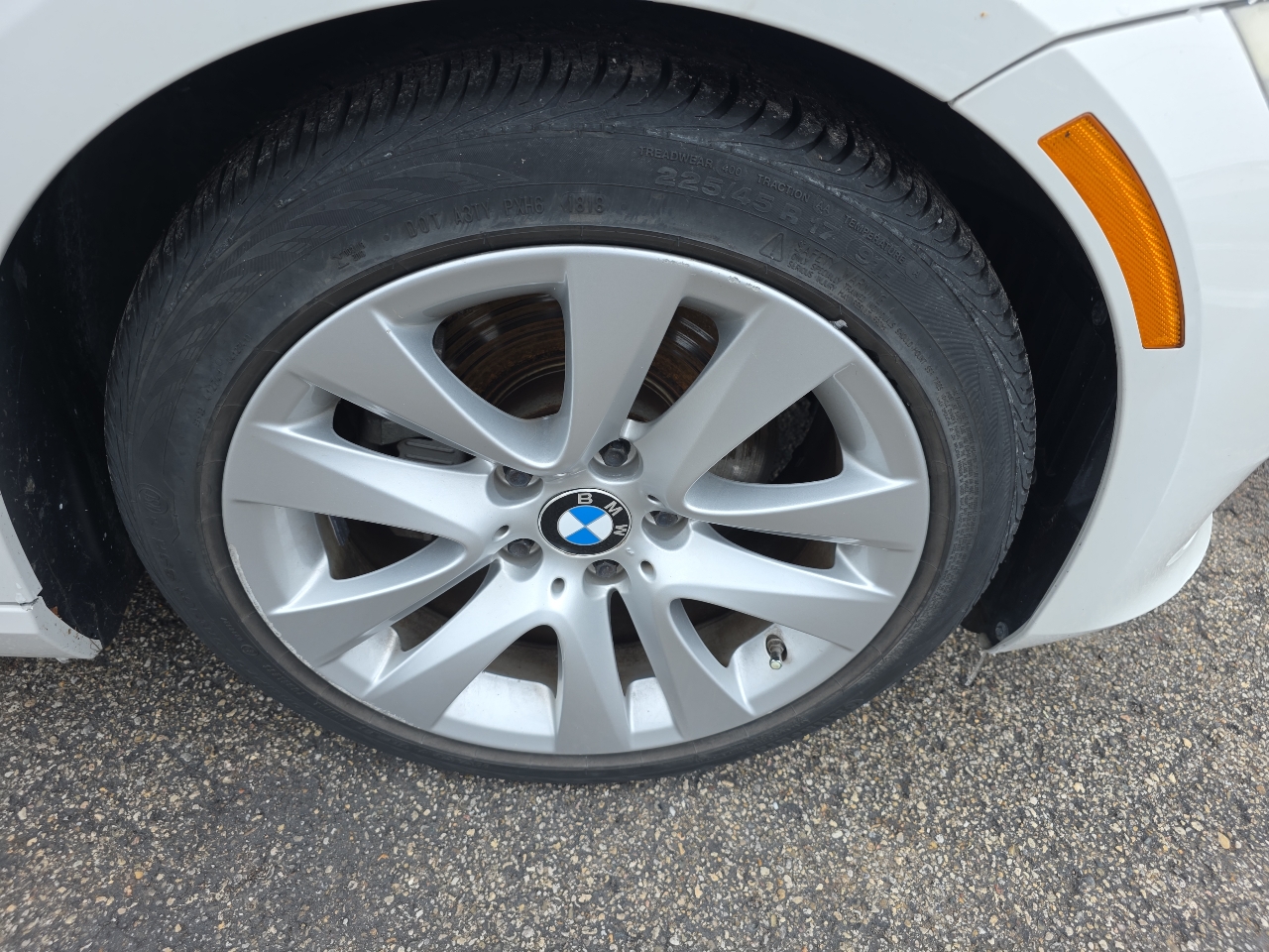 BMW 3 Series 2dr Conv 328i 2011