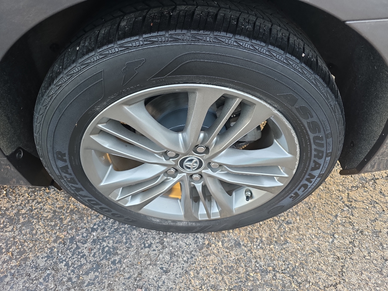 Toyota Camry 4dr Sdn I4 Auto SE w/Special Edition Pkg (Natl) 2016