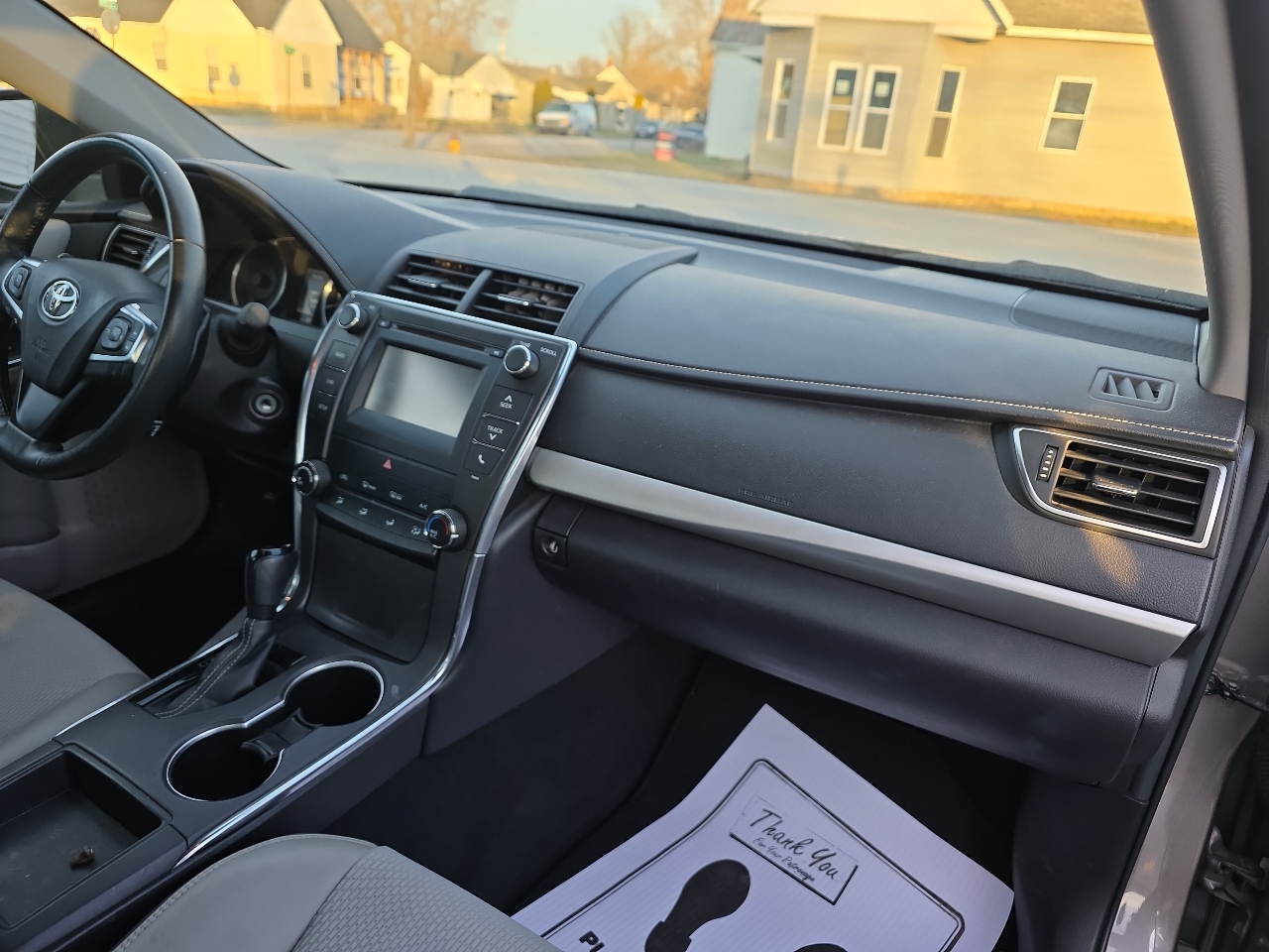 Toyota Camry 4dr Sdn I4 Auto SE w/Special Edition Pkg (Natl) 2016