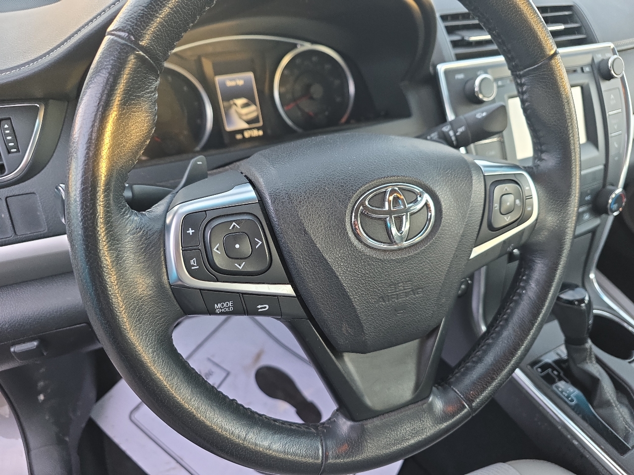 Toyota Camry 4dr Sdn I4 Auto SE w/Special Edition Pkg (Natl) 2016