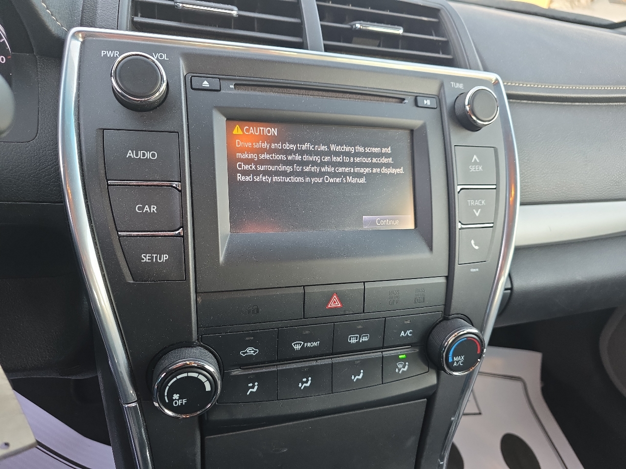 Toyota Camry 4dr Sdn I4 Auto SE w/Special Edition Pkg (Natl) 2016