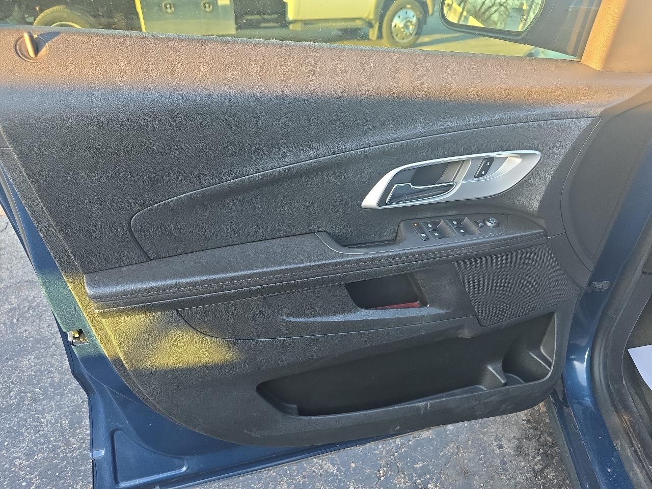 Chevrolet Equinox FWD 4dr LT w/1LT 2017