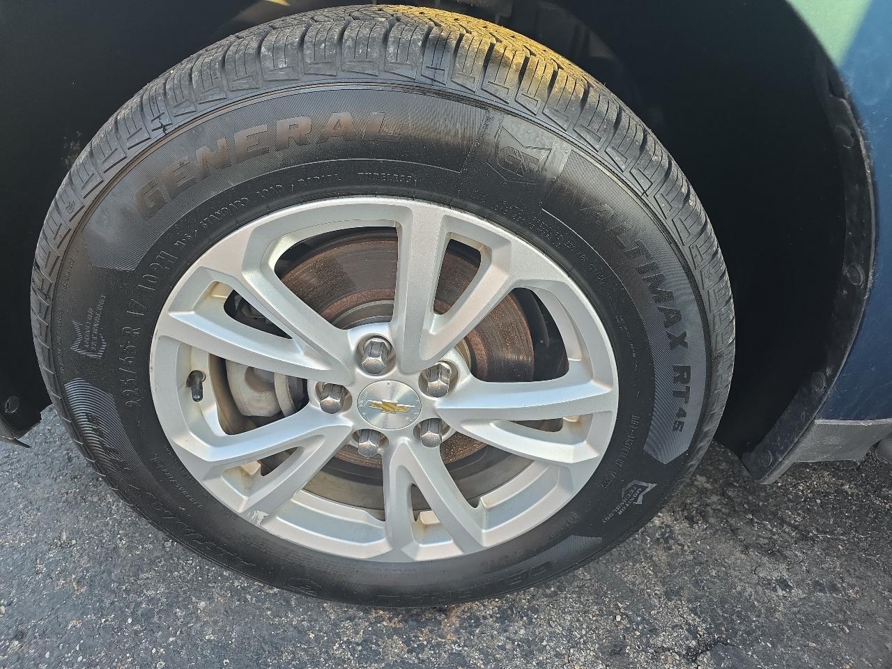 Chevrolet Equinox FWD 4dr LT w/1LT 2017