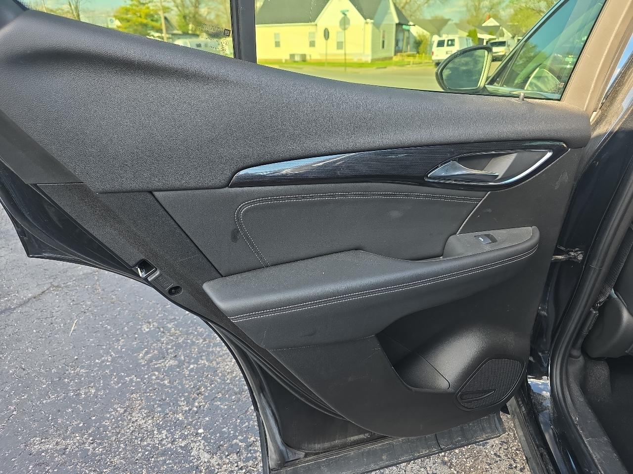 Buick Envision FWD 4dr Preferred 2022