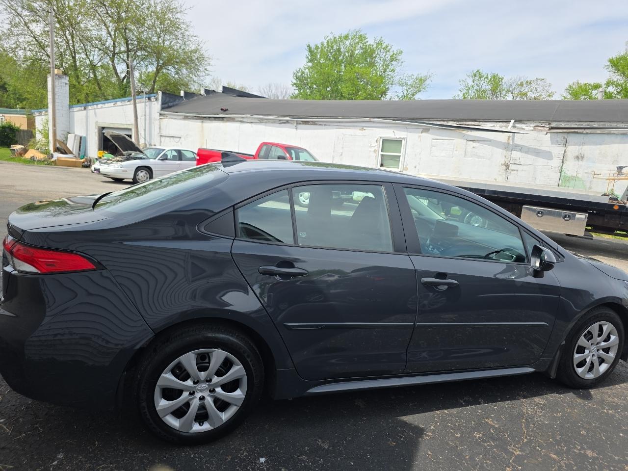 Toyota Corolla LE CVT (Natl) 2024