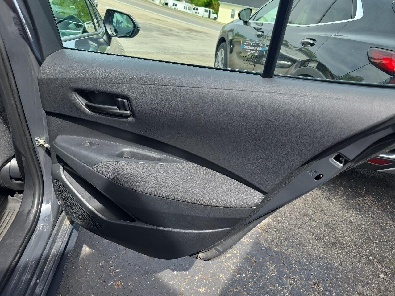 Toyota Corolla LE CVT (Natl) 2024