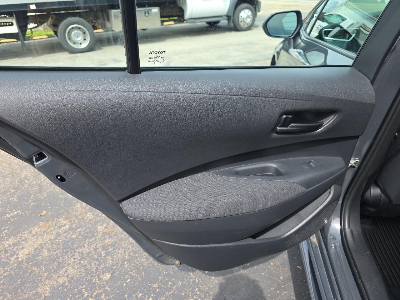 Toyota Corolla LE CVT (Natl) 2024