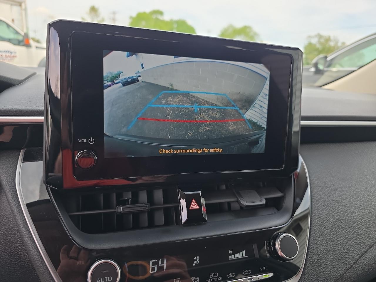 Toyota Corolla LE CVT (Natl) 2024