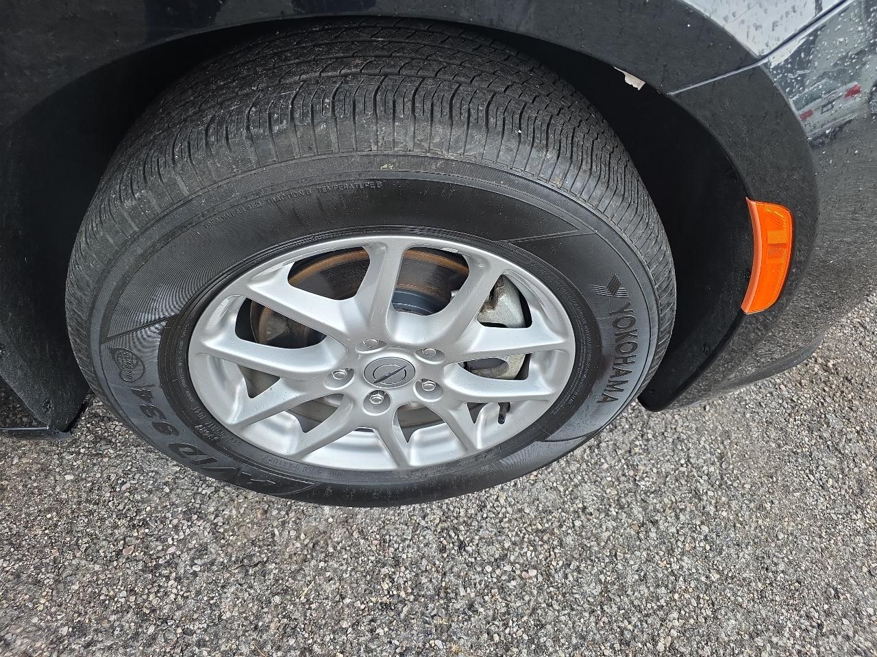 Chrysler Pacifica Touring L FWD 2023