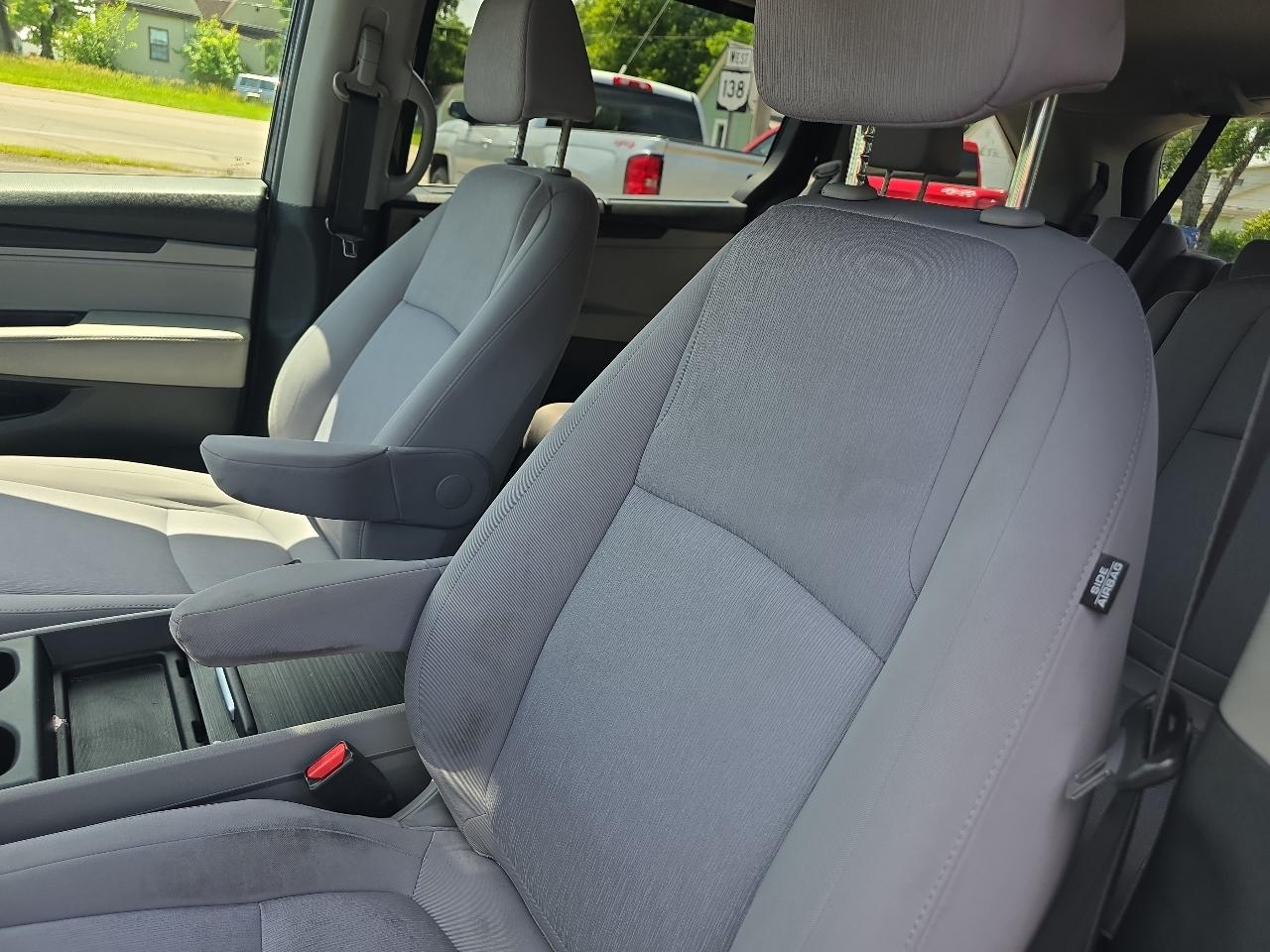 Honda Odyssey EX Auto 2021