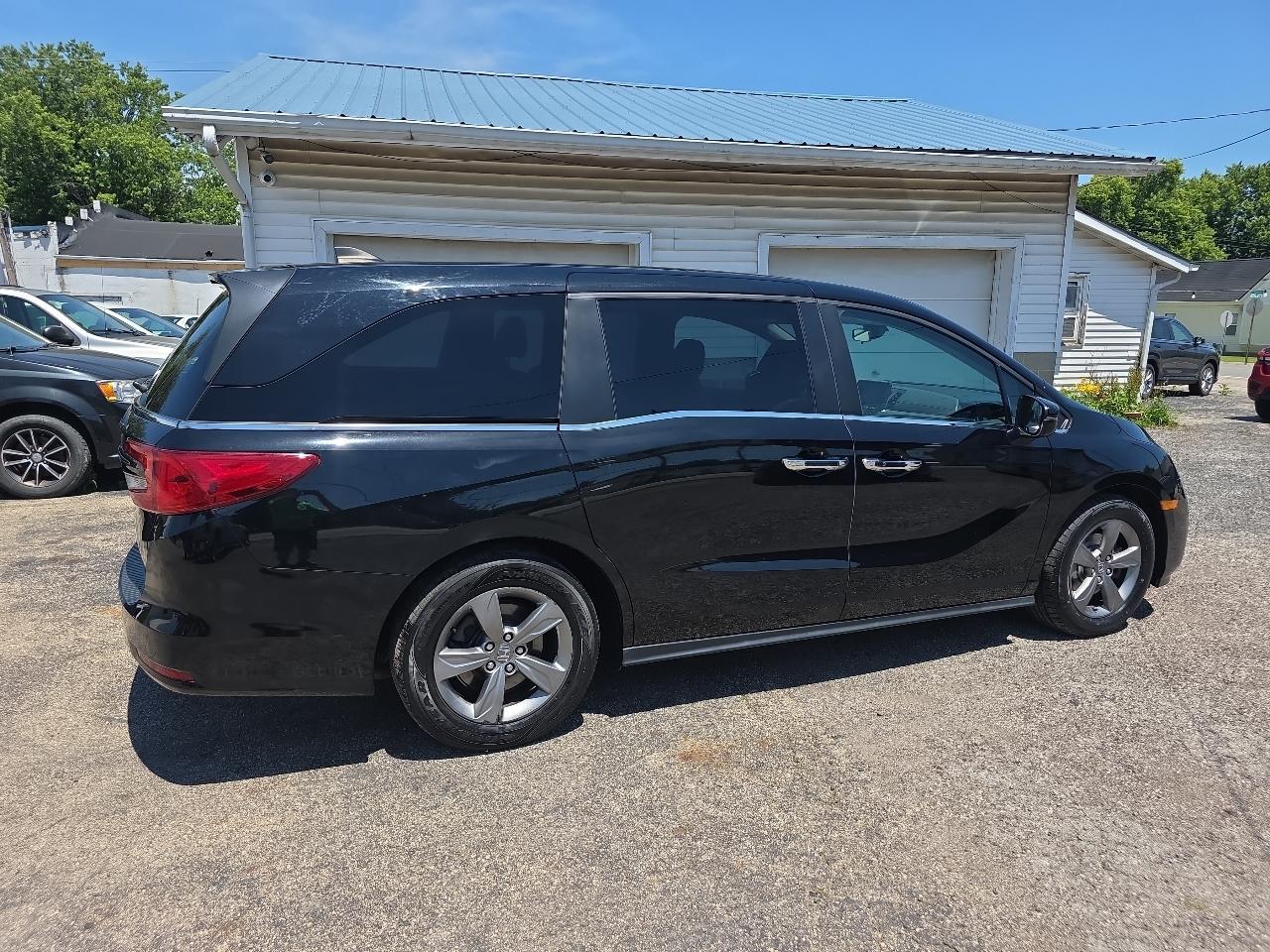 Honda Odyssey EX Auto 2022