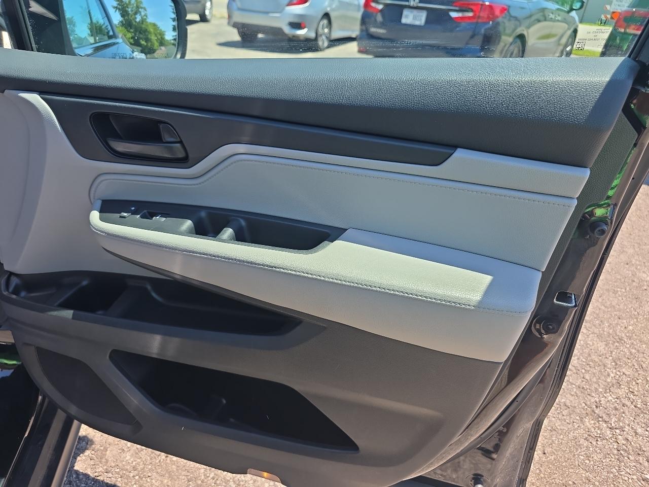 Honda Odyssey EX Auto 2022