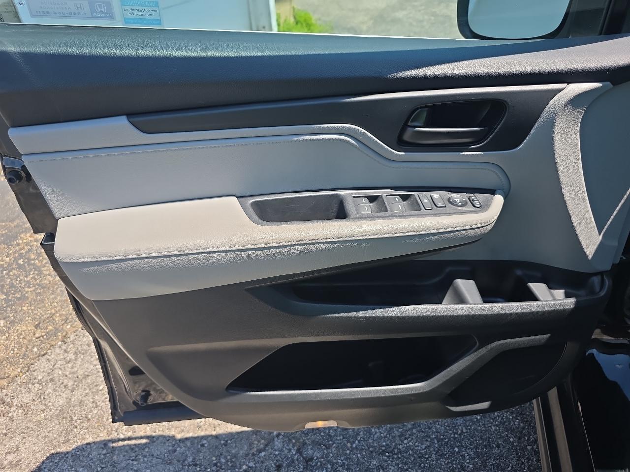 Honda Odyssey EX Auto 2022
