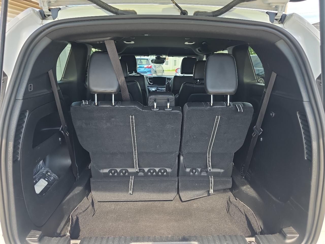 Chrysler Pacifica Select FWD 2025