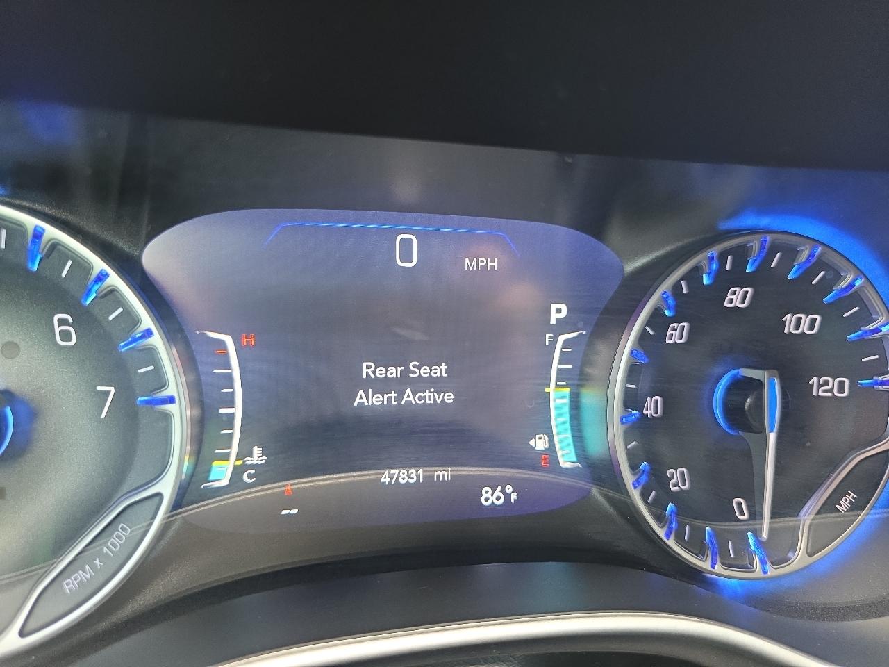 Chrysler Pacifica Select FWD 2025