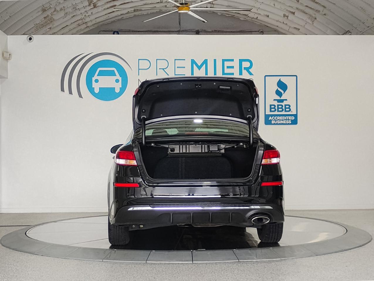Kia Optima LX 2020