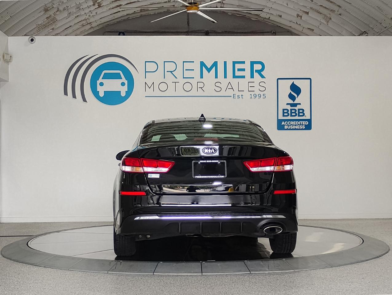 Kia Optima LX 2020