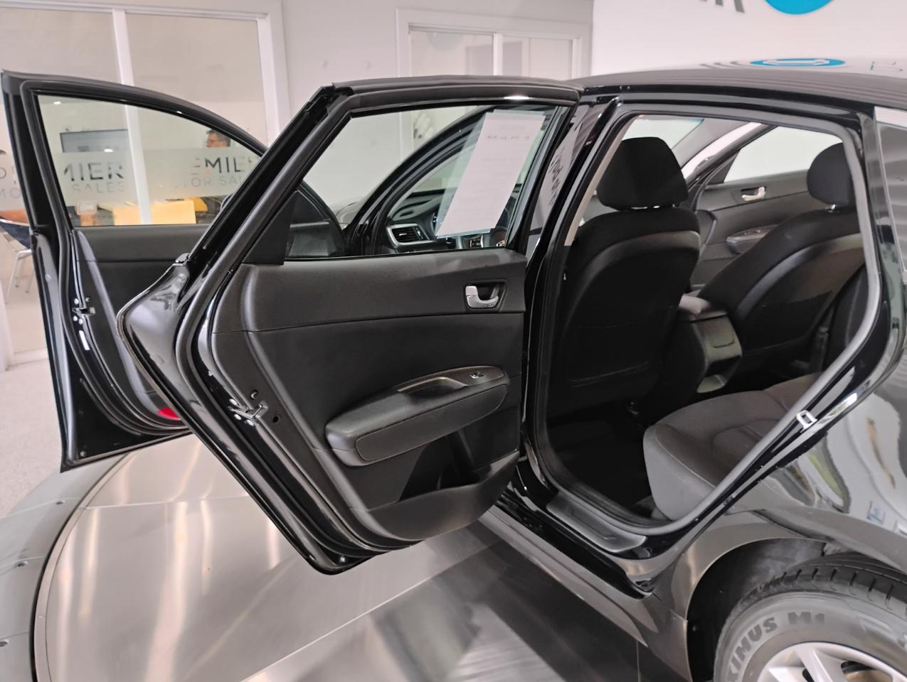 Kia Optima LX 2020