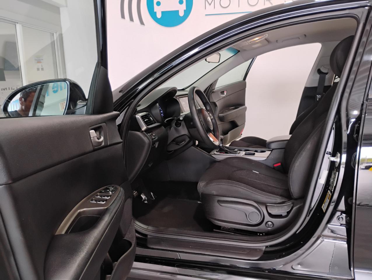 Kia Optima LX 2020