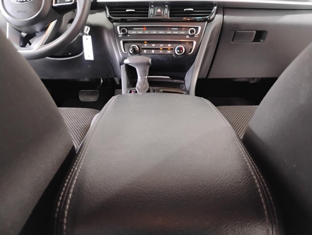 Kia Optima LX 2020